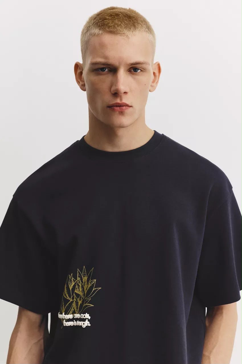 Pull & Bear Short Sleeve T-Shirt