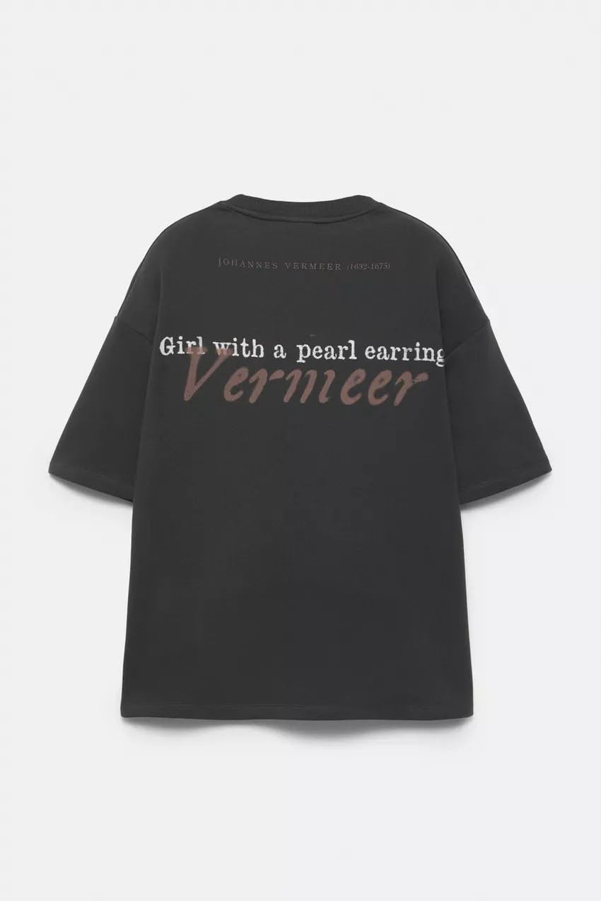 Pull & Bear Graphic Print T-Shirt