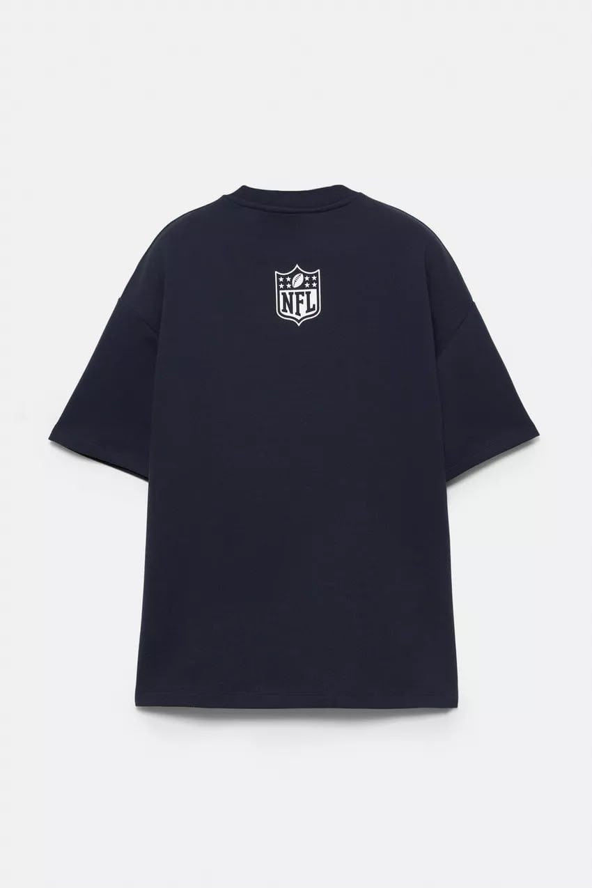 Pull & Bear Buffalo Graphic T-Shirt